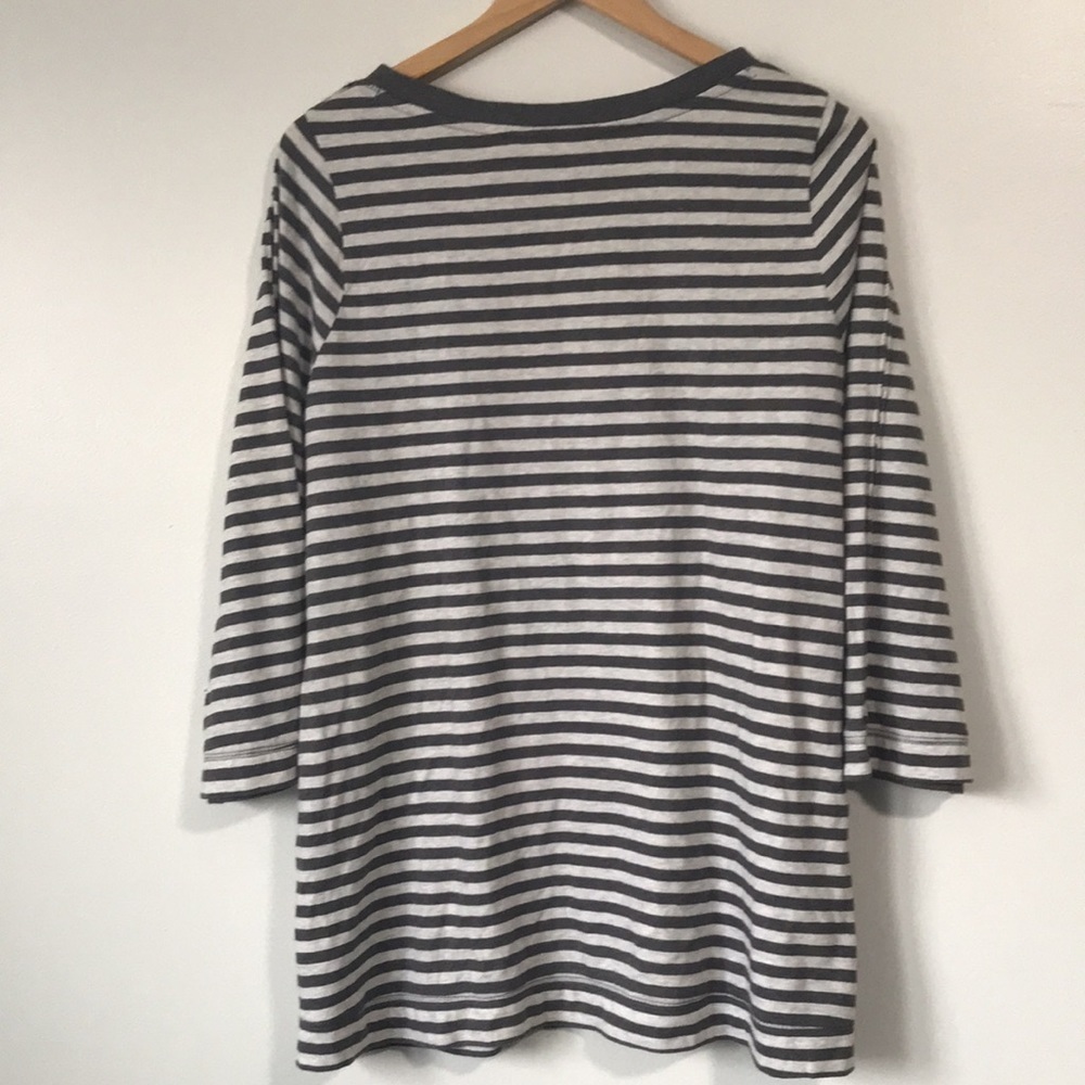 Soft Surroundings Tops Lilo Tunic Charcoal Grey Stripe shirt size Medium - Picture 7 of 13
